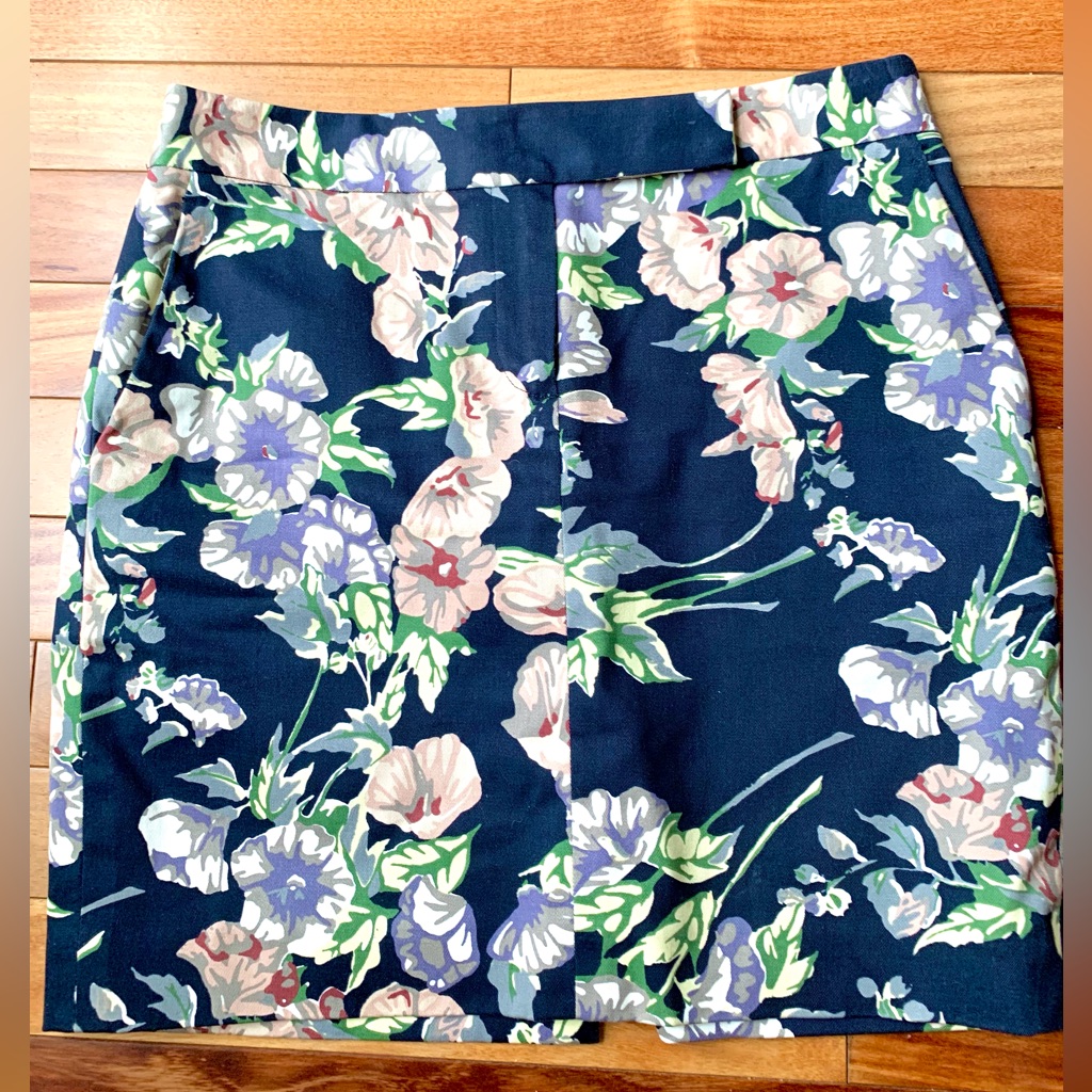 Price Drop Brand New Brooks Brothers Floral Mini Skirt